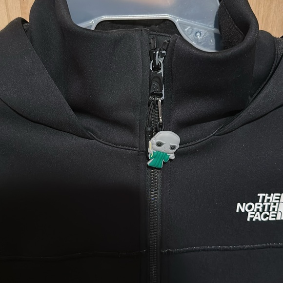 Women’s North Face Jacket - Picture 3 of 4